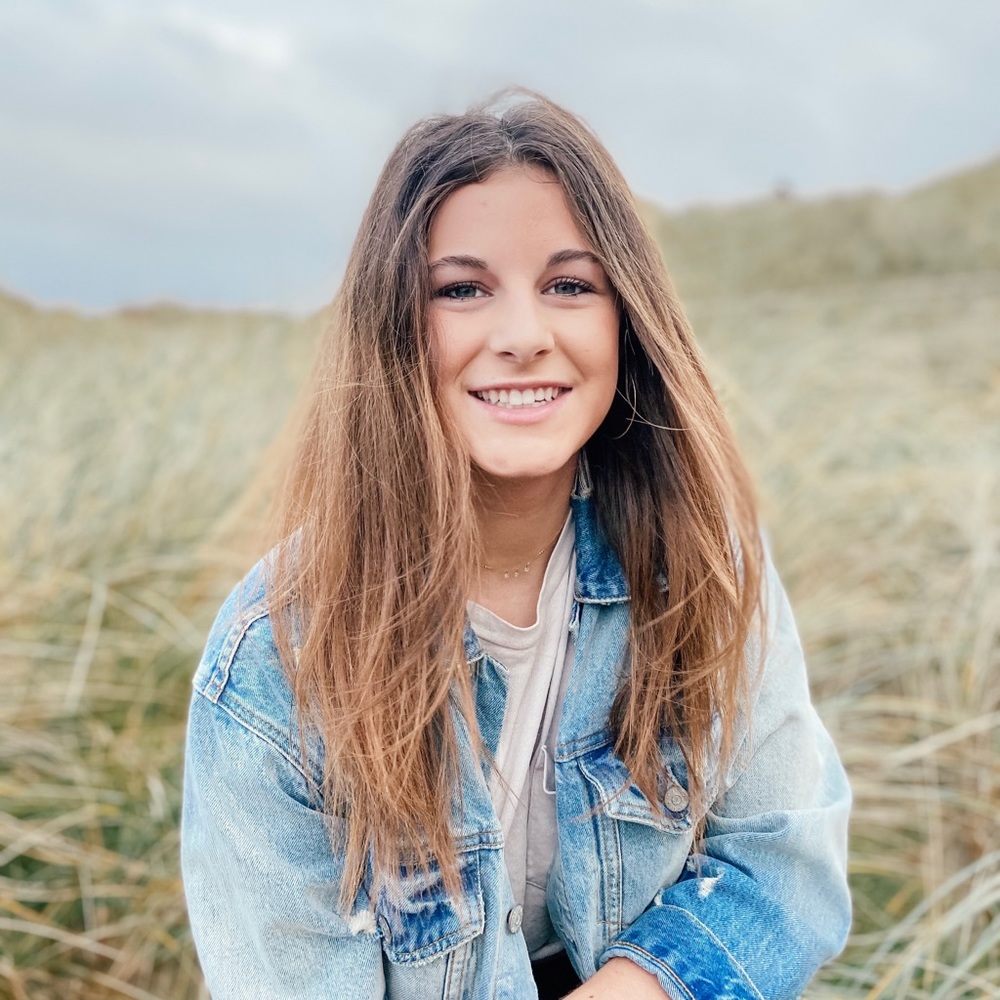 Meet your Posher, Ellie